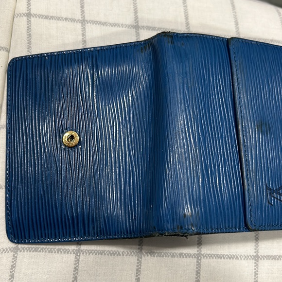 Louis Vuitton Vintage Blue Wallet - Picture 7 of 7
